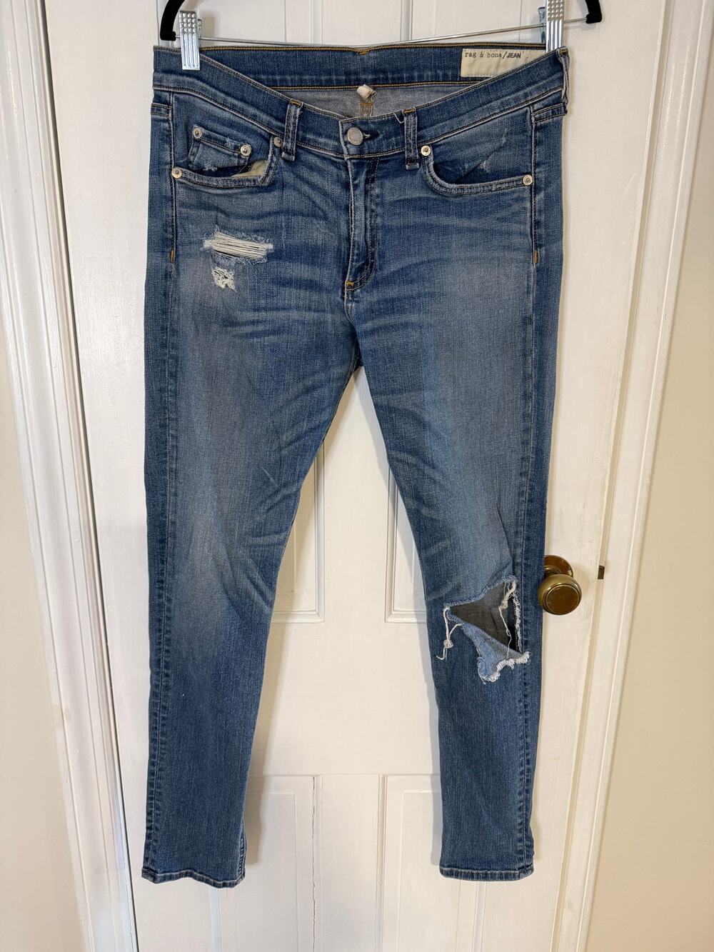 Rag and Bone Skinny Distressed Blue Jeans Size 30